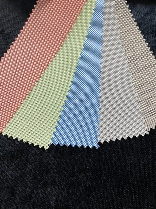 Estor enrollable screen tejido Natté 380